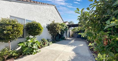 3027 Carousel Cir, Stockton, CA 95219 Photo