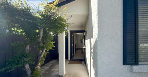 3027 Carousel Cir, Stockton, CA 95219 Photo