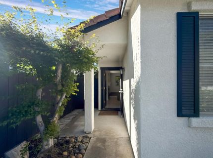 3027 Carousel Cir, Stockton, CA 95219 Photo