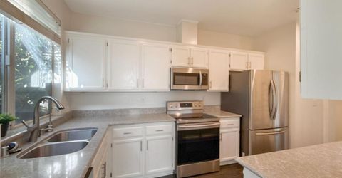 3027 Carousel Cir, Stockton, CA 95219 Photo