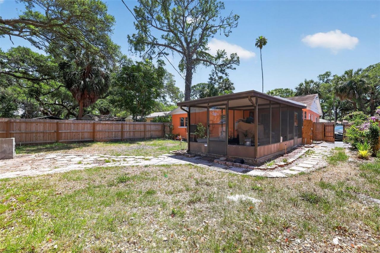 775 28th Avenue S, Saint Petersburg, FL 33705 Photo