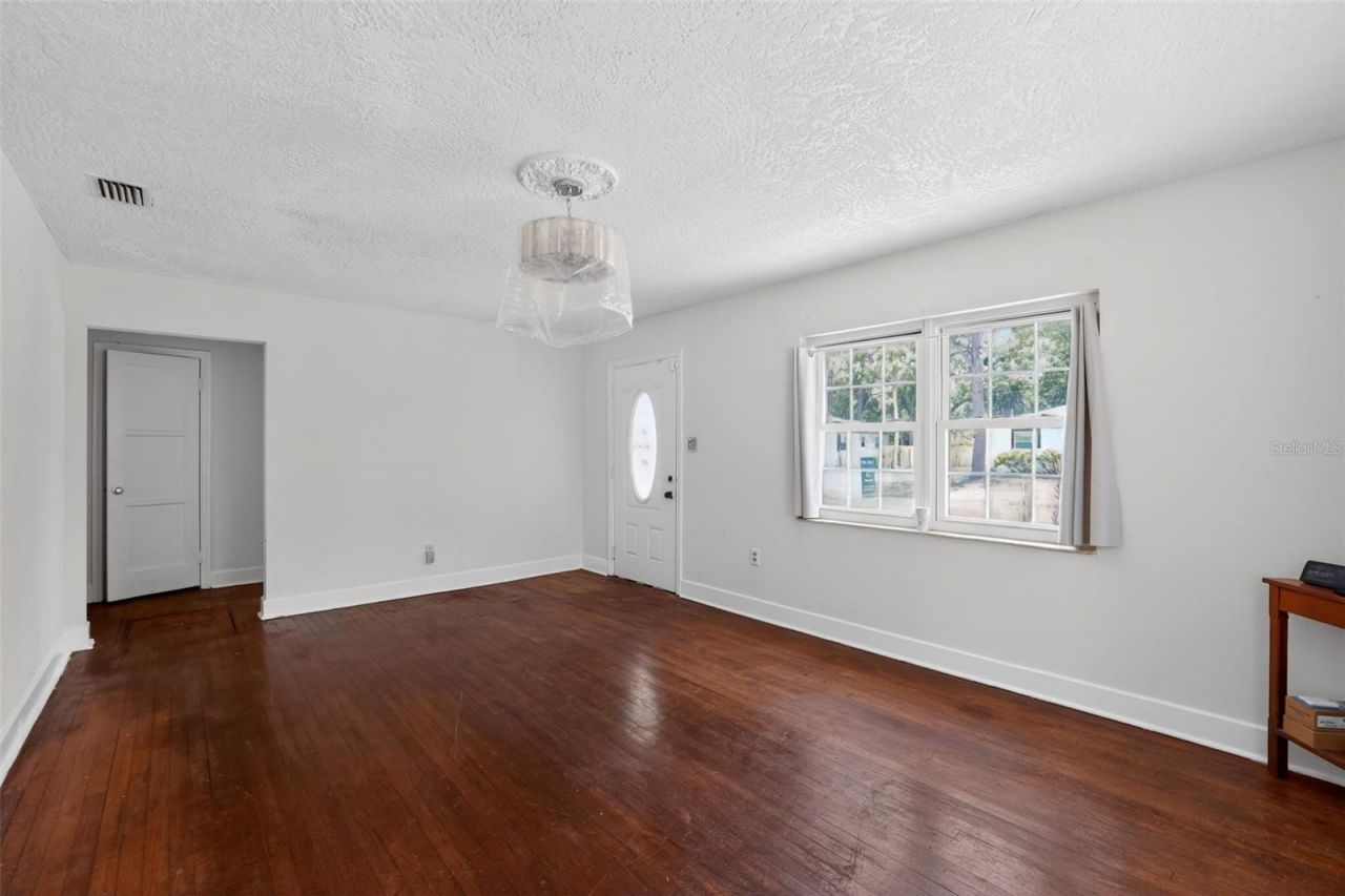 775 28th Avenue S, Saint Petersburg, FL 33705 Photo