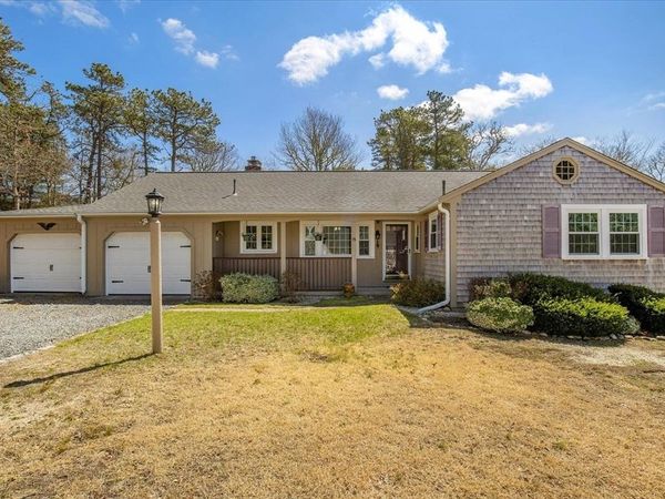 15 Quail Nest Run, Harwich, MA 02645
