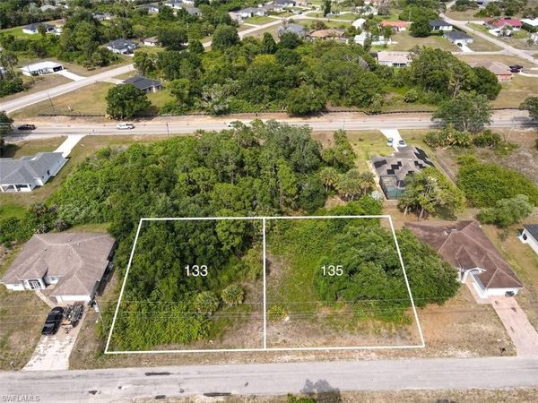 135 Beckley DR, LEHIGH ACRES, FL 33974