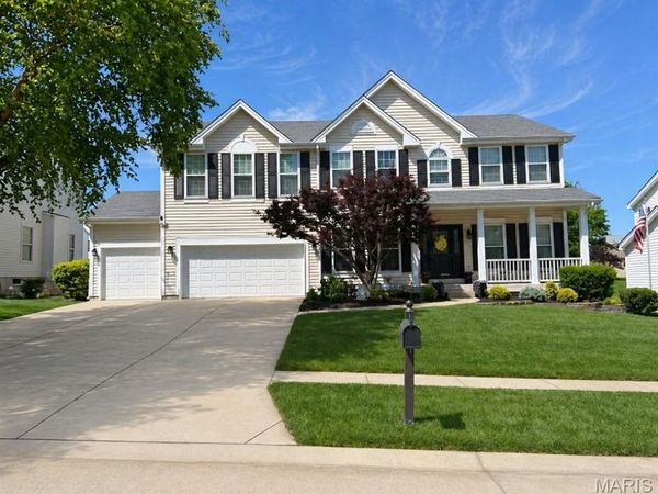 7357 Macleod Lane, O'Fallon, MO 63368