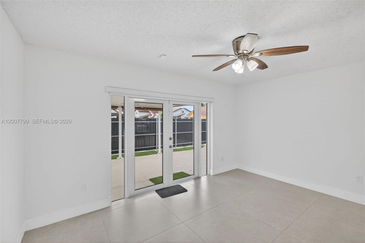 4530 SW 143 Pl. , Miami, FL 33175 Photo