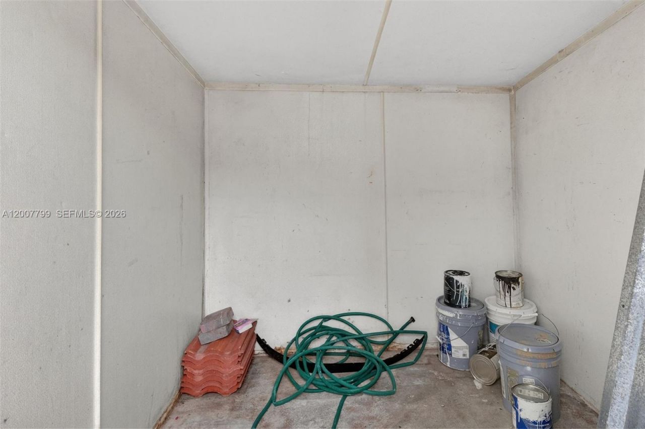 4530 SW 143 Pl. , Miami, FL 33175 Photo