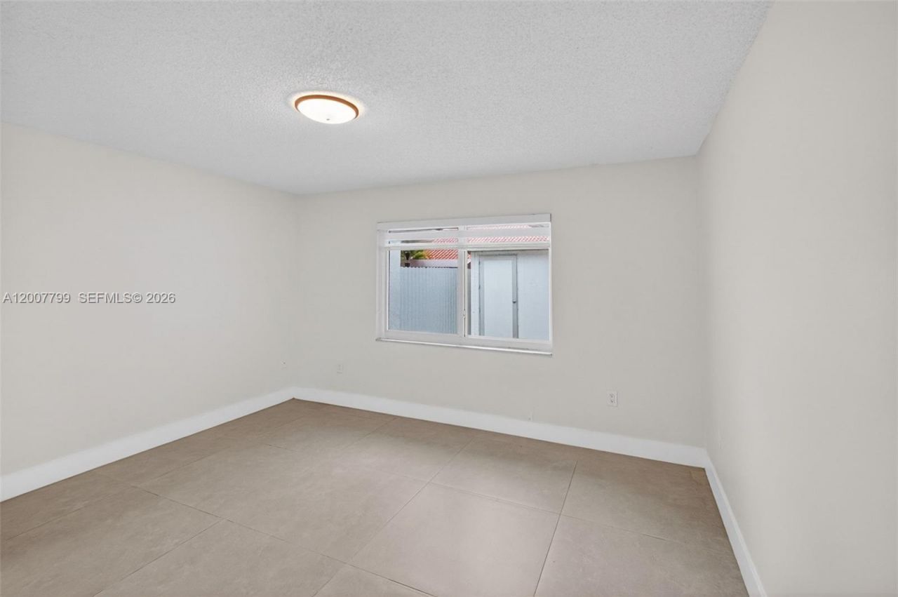 4530 SW 143 Pl. , Miami, FL 33175 Photo