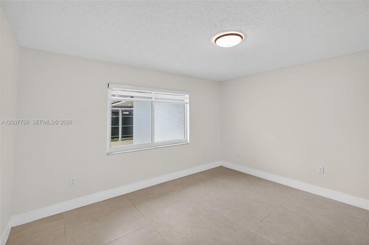 4530 SW 143 Pl. , Miami, FL 33175 Photo