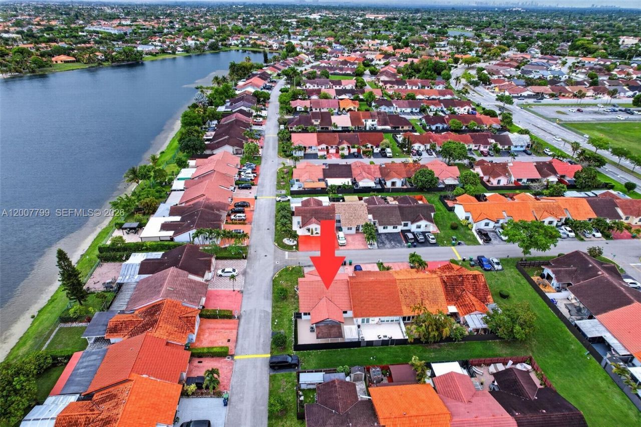 4530 SW 143 Pl. , Miami, FL 33175 Photo