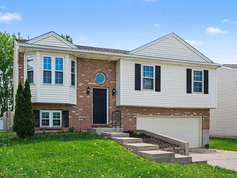 1747 Apple Cider Drive, Hebron, KY 41048 Photo 2