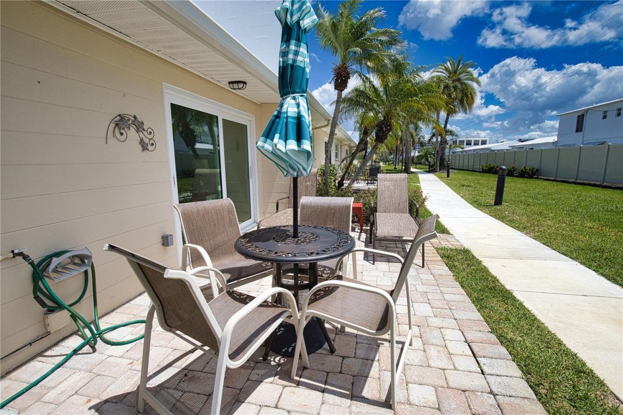 5830 Midnight Pass Road, Unit 86, Sarasota, FL 34242 Photo