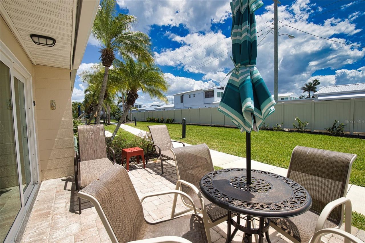 5830 Midnight Pass Road, Unit 86, Sarasota, FL 34242 Photo