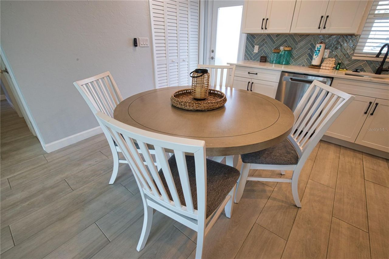 5830 Midnight Pass Road, Unit 86, Sarasota, FL 34242 Photo