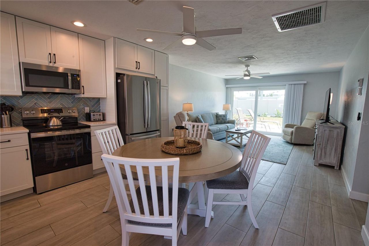 5830 Midnight Pass Road, Unit 86, Sarasota, FL 34242 Photo