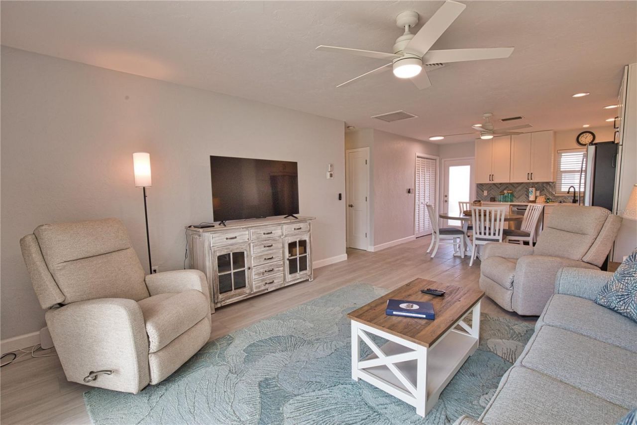 5830 Midnight Pass Road, Unit 86, Sarasota, FL 34242 Photo