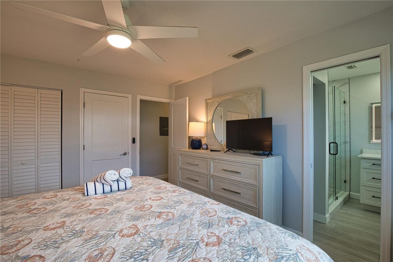 5830 Midnight Pass Road, Unit 86, Sarasota, FL 34242 Photo
