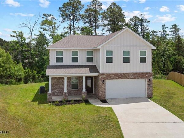 5046 Fairbury Way, D'Iberville, MS 39540