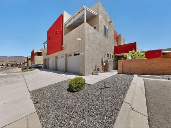 1620 Borrego Drive SE, Albuquerque, NM 87123