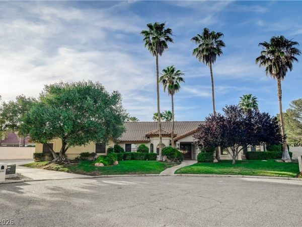 7780 Tara Avenue , Las Vegas, NV 89117