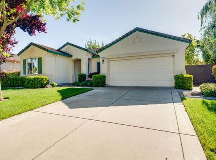 2713 Robinson Creek Ln, Elk Grove, CA 95758 Photo