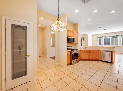 2713 Robinson Creek Ln, Elk Grove, CA 95758 Photo
