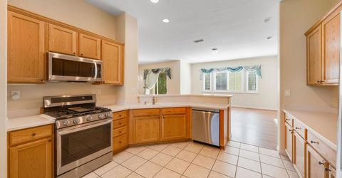 2713 Robinson Creek Ln, Elk Grove, CA 95758 Photo
