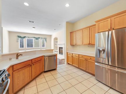2713 Robinson Creek Ln, Elk Grove, CA 95758 Photo