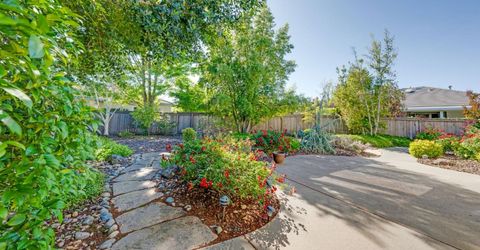 2713 Robinson Creek Ln, Elk Grove, CA 95758 Photo