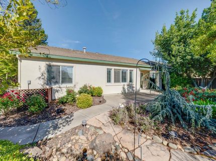 2713 Robinson Creek Ln, Elk Grove, CA 95758 Photo