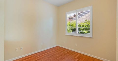 2713 Robinson Creek Ln, Elk Grove, CA 95758 Photo