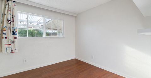 7992 Valley Green Dr, Sacramento, CA 95823 Photo