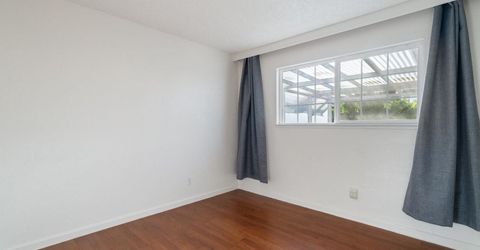 7992 Valley Green Dr, Sacramento, CA 95823 Photo