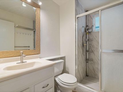 7992 Valley Green Dr, Sacramento, CA 95823 Photo