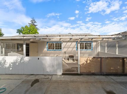 7992 Valley Green Dr, Sacramento, CA 95823 Photo