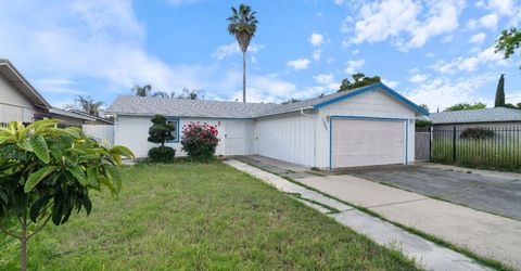 7992 Valley Green Dr, Sacramento, CA 95823 Photo