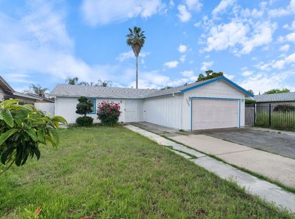 7992 Valley Green Dr, Sacramento, CA 95823 Photo