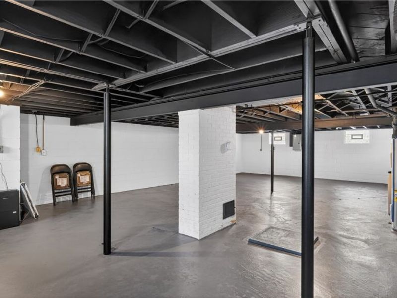 2382 Warren Burton Road, Southington, OH 44470 Photo 16