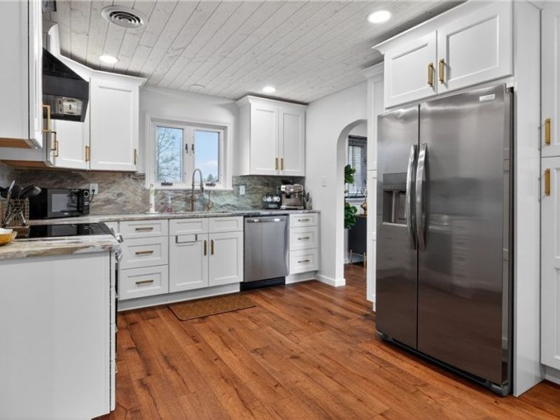 2382 Warren Burton Road, Southington, OH 44470 Photo 17