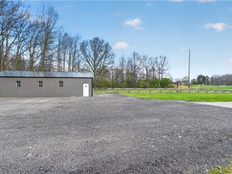 2382 Warren Burton Road, Southington, OH 44470 Photo 9