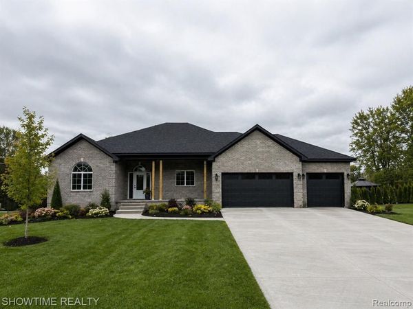 68125 Lake Angela Drive, Richmond, MI 48062