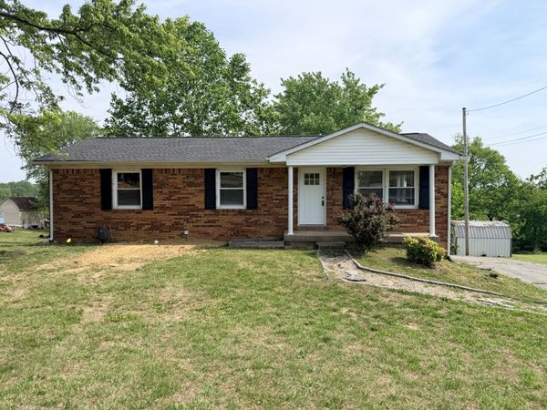 306 Cottage Dr, Scottsville, KY 42164