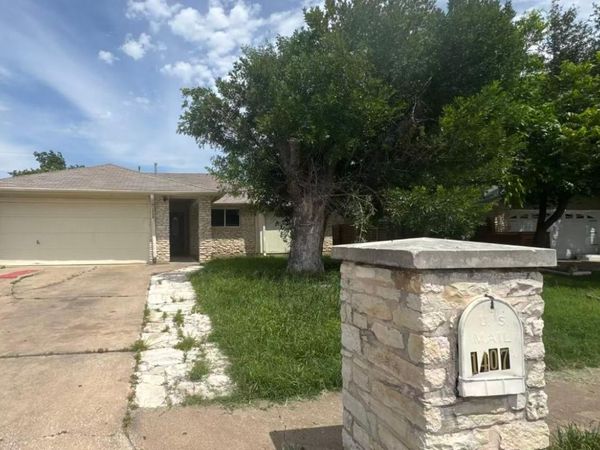 1407 Mills Meadow DR, Round Rock, TX 78664