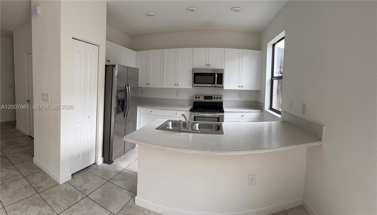 25180 SW 114th Ave, Unit 10, Homestead, FL 33032 Photo
