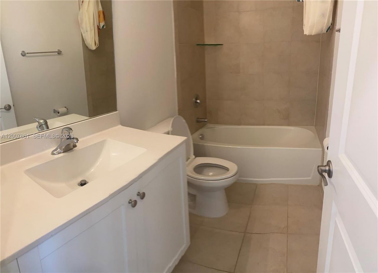 25180 SW 114th Ave, Unit 10, Homestead, FL 33032 Photo