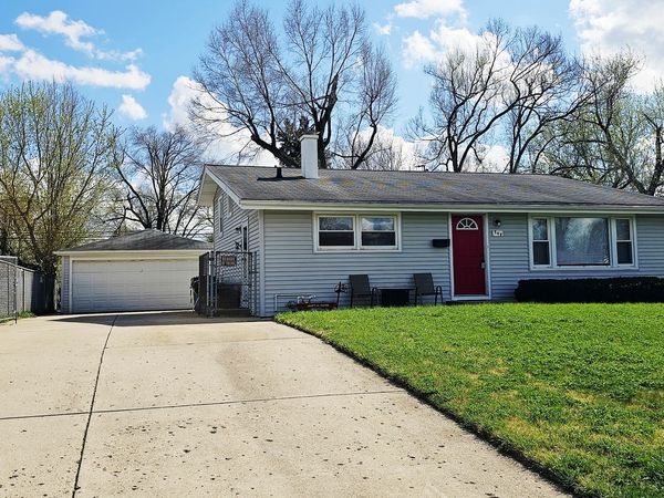 117 Cordova Road , Carpentersville, IL 60110