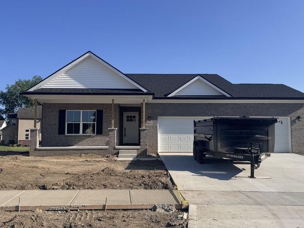 30821 Lower Ridge Drive, New Boston, MI 48164