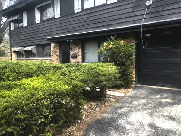 2617 Summit Avenue, Highland Park, IL 60035