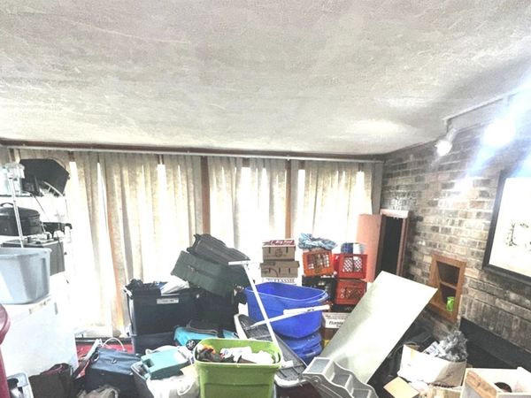 2617 Summit Avenue, Highland Park, IL 60035