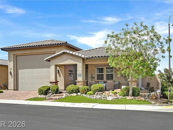 436 Lake Run Avenue, Henderson, NV 89011